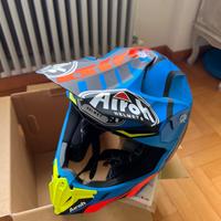 Casco Airoh twist