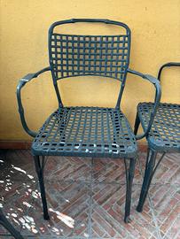 Tavolo e sedie esterno