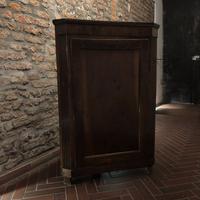 Elegante angoliera in legno di fine 800