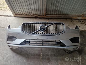 Volvo XC 60 2018-2021 paraurti anteriore 