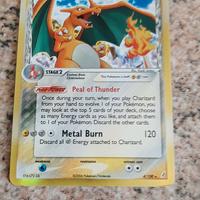 Carta Pokemon Charizard rara