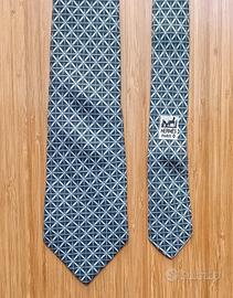cravatta originale del prestigioso marchio Hermes 