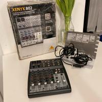 Mixer Behringer Xenyx 802