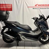 Honda Forza 300