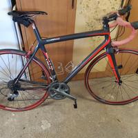 Bici da corsa in carbonio
