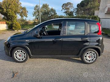 VETTURA TENUTA COME NUOVA