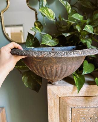 Vasca da fontana a muro in ghisa vintage– lavabo