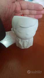 bimbo fatto in gesso