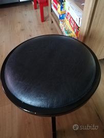 sgabello per pianoforte