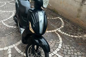 Ztech scooter elettrico