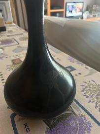 Vaso di ceramica a bucchero