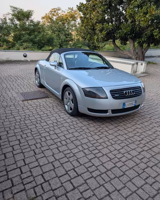 AUDI TT ROADSTER  225CV QUATTRO