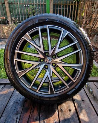 CERCHI GOMMATI LEXUS