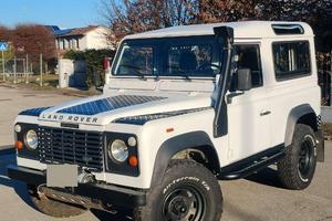 Defender 90 - 2.5TD 19J Autocarro