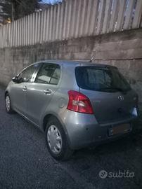  Toyota Yaris benzina 1000