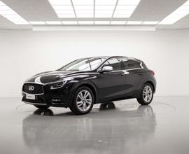 INFINITI Q30 1.5 DIESEL BUSINESS EXECU