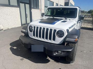 Jeep Wrangler rubicon 4xe 51000km interni in pelle