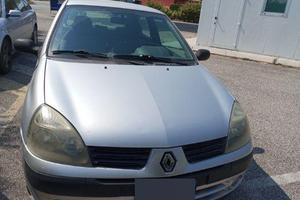 Renault Clio 1.2 8 valvole 2000€ trattabile