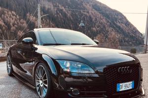 Audi TT 8j 2000 tfsi 270 cv