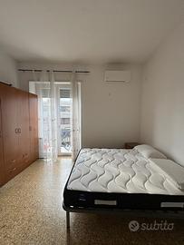 Camera singola arredata