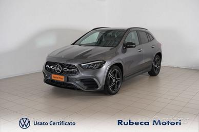 Mercedes-Benz GLA 200 d AMG Line Advanced Plu...