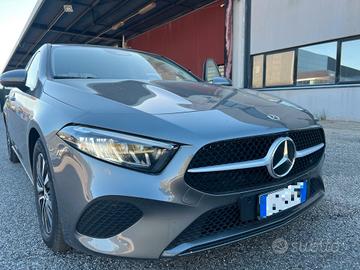 Mercedes-benz A 180 d Automatic AMG Line Advanced 