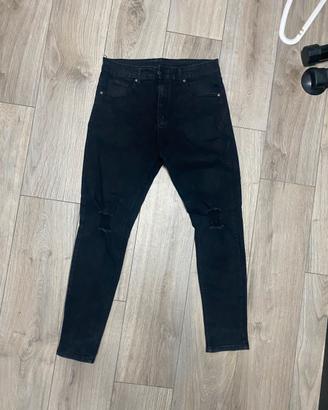 Jeans skinny neri strappati