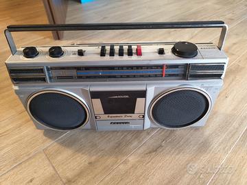 radio stereo vintage - sanyo M9805F