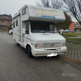 Camper mansardato 