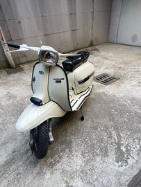 Innocenti lambretta dl 125 "macchia nera"