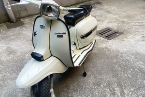 Innocenti lambretta dl 125 "macchia nera"