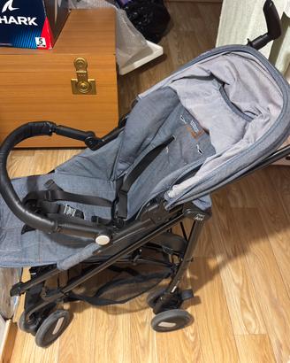 Passeggino richiudibile peg perego pliko mini