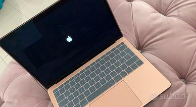 Apple MacBook Air 13” Retina 256gb i5 (Rose gold)