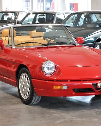 Alfa Romeo Spider 1.6 Carburatori cerchi 15 pollic