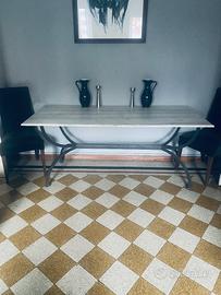 Tavolo in marmo e ferro battuto con poltroncina