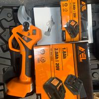 Forbici Taglio 40 con 2 batterie AXEL