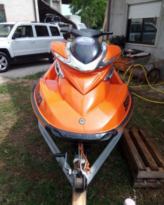 Moto d'acqua Sea Doo RXP 215
