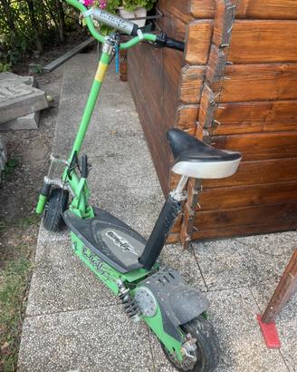 Bici elettrica scoter
