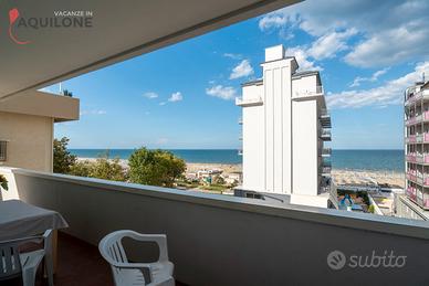 Giugno, 14 notti: 6PL con grande balcone vista mar