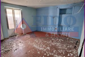 Soluzione di 100 mq su tre livelli