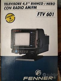 televisione 4,5" bianco/nero con radio