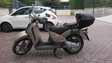 SCOOTER APRILIA SCARABEO 150CC