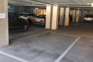 Posto auto coperto viale sardegna