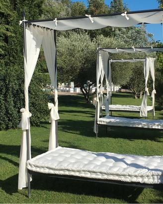 N 3 baldacchini/sedute da giardino