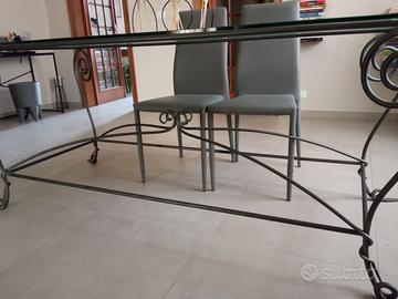 Tavolo ferro e vetro