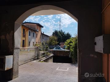 Posto auto - moto, Centro, Brugherio