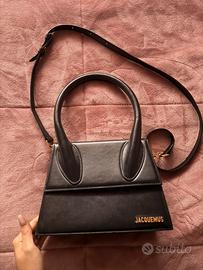 Jacquemus grande Chiquito