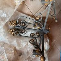 lampadario in ferro battuto
