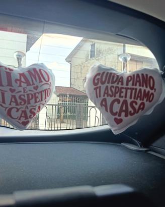 cuoricini personalizzati  per l'auto 
