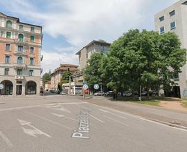 POSTO LETTO in ampia stanza doppia - UDINE CENTRO